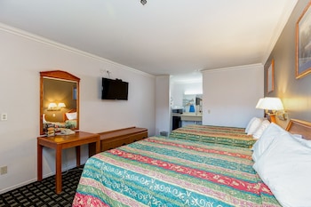 Standard Room, 2 Queen Beds