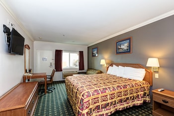 Standard Room, 1 King Bed
