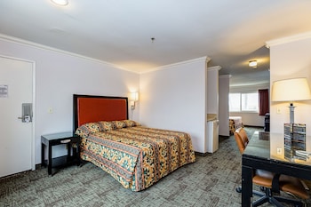 Deluxe Room, 2 Queen Beds
