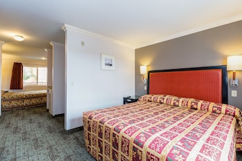 Deluxe Room, 2 Queen Beds