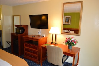 Standard Room, 2 Double Beds, Non Smoking