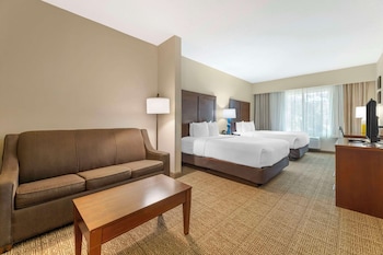 Suite, Multiple Beds, Non Smoking
