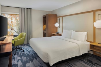 Room, 1 King Bed, Hearing Accessible