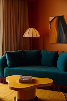 Deluxe Room, Multiple Beds