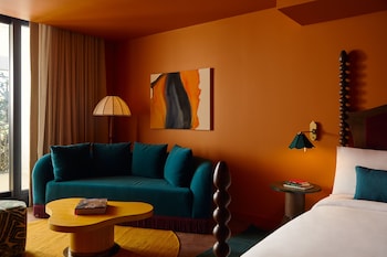 Deluxe Room, Multiple Beds