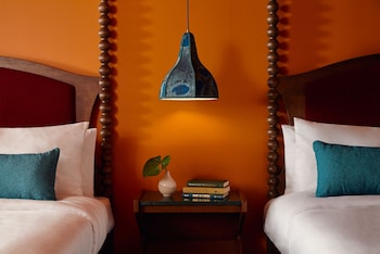 Deluxe Room, Multiple Beds