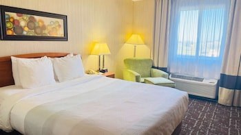 Standard Room, 1 Queen Bed, Non Smoking