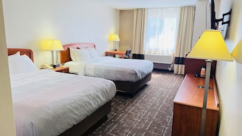 Standard Room, 2 Queen Beds, Non Smoking