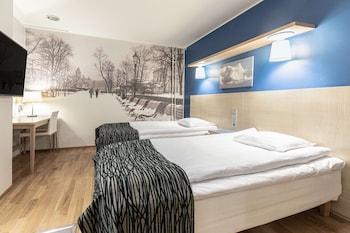 Twin Room, No Windows