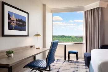 Standard Room, 2 Queen Beds, Accessible (Mobility, Accessible Tub)