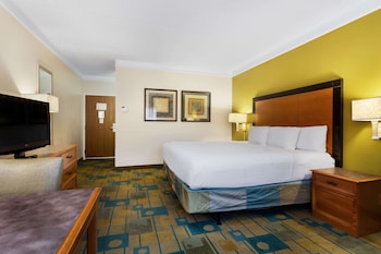 Room, 1 King Bed, Accessible, Non Smoking (Hearing Accessible)