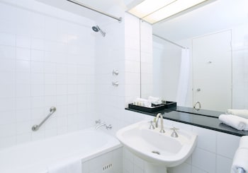 Suite (Diplomatic)