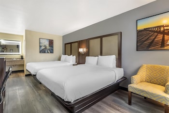 Standard Room, 2 Queen Beds, Non Smoking, Refrigerator & Microwave