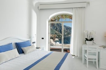 Classic Room, 1 Queen Bed, Terrace, Sea View