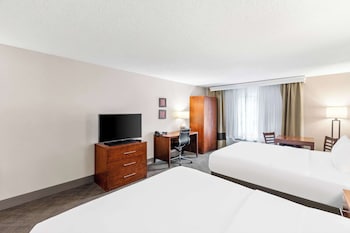 Standard Room, 2 Queen Beds, Non Smoking