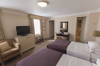 Standard Room, 1 King Bed (Standard King)