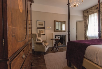 Deluxe Room, 1 Double Bed (Deluxe Four Poster)