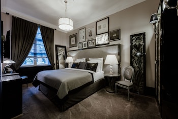 Premium Room (designed by PATRICK HELLMANN)