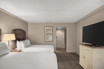 Deluxe House, 2 Double Beds
