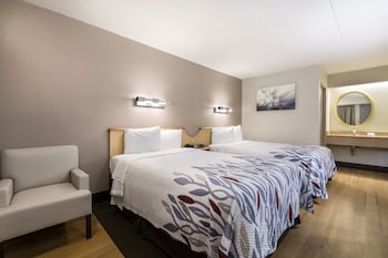 Deluxe Room, 2 Double Beds (Smoke Free)