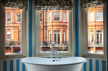 Deluxe Double Room, Balcony, City View