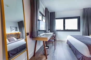Standard Room, 1 King Bed, Non Smoking (Converts to 2 Twin Beds)