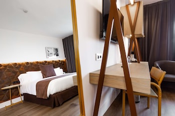 Standard Room, Multiple Beds, Non Smoking