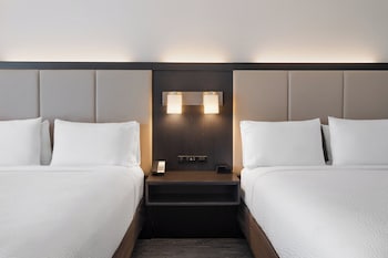 Standard Room, 2 Queen Beds
