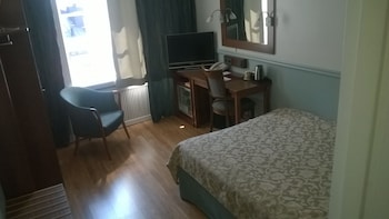 Superior Single Room