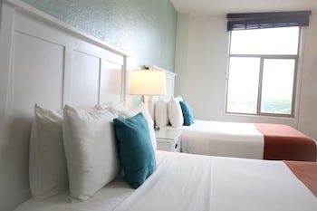 Standard Room, 2 Queen Beds