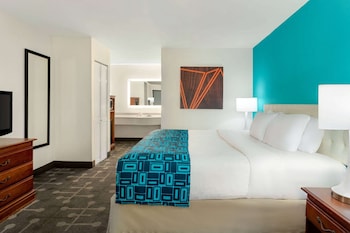 Studio Suite, 1 King Bed, Non Smoking