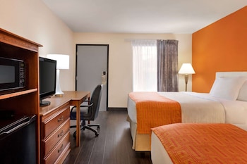 Room, 2 Queen Beds, Non Smoking