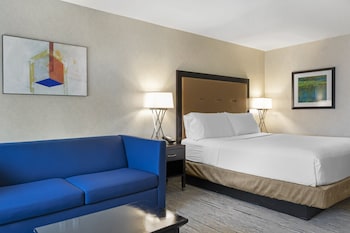 Standard Room, 1 King Bed