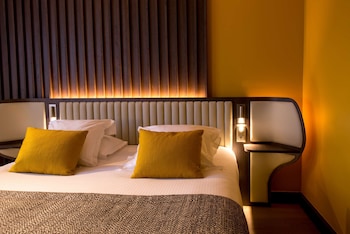 Superior Room, Multiple Beds, Non Smoking (Third bed is Single Bed)