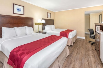Room, 2 Double Beds, Non Smoking