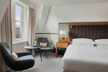 Executive Suite, 1 Double Bed, City View