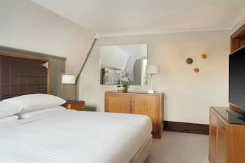 Executive Suite, 1 Double Bed, City View