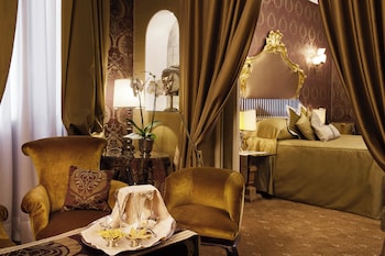 Junior Studio Suite, Garden View