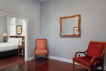 Junior Suite, 1 King Bed