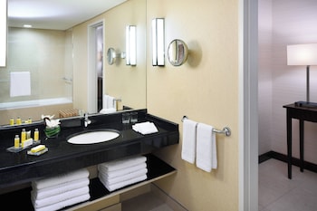 Executive Suite, 1 Bedroom, Smoking