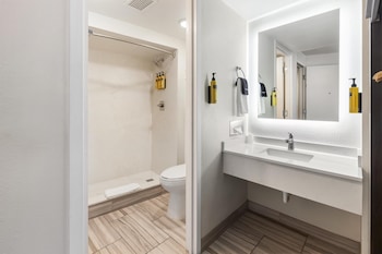 Standard Room, 2 Queen Beds, Non Smoking, Refrigerator & Microwave (Walk-in Shower)