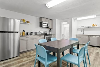 Suite, Multiple Beds, Non Smoking (Efficiency)