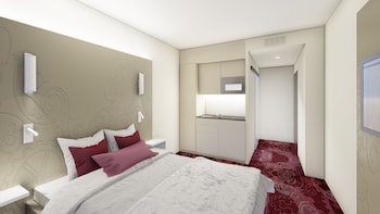 Studio Junior, Mini Bar