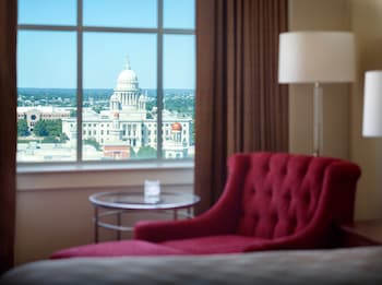Premier Room, 2 Double Beds, Accessible (West Tower)