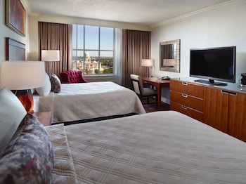 Signature Room, 2 Double Beds