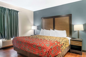 Suite, 1 King Bed, Non Smoking (Upgrade, Efficiency)