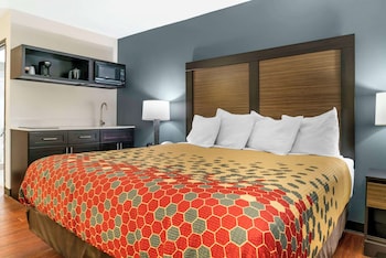 Room, 1 King Bed, Non Smoking (Upgrade)