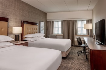 Traditional Room, 2 Double Beds (Mobility/Hearing Accessible, Tub)