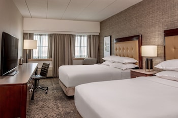 Traditional Room, 2 Double Beds (Mobility/Hearing Accessible, Tub)