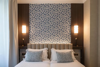 Comfort Room, 2 Twin Beds, Accessible